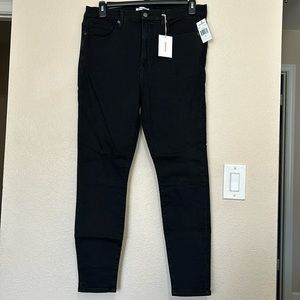 Good American Black Skinny Jeans